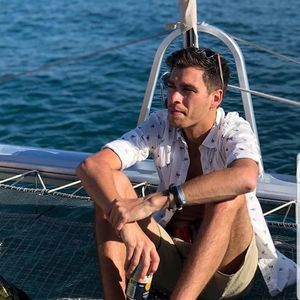 Meet your Posher, Justin